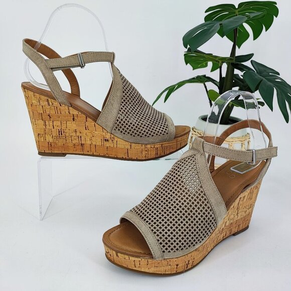 Franco Sarto Women's Canyon Taupe Synthetic Wedge Sandal Size 9M - Picture 1 of 9